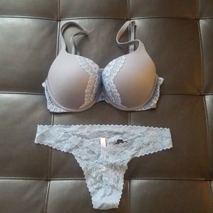 Victoria Secret Matching Bra & Thong
